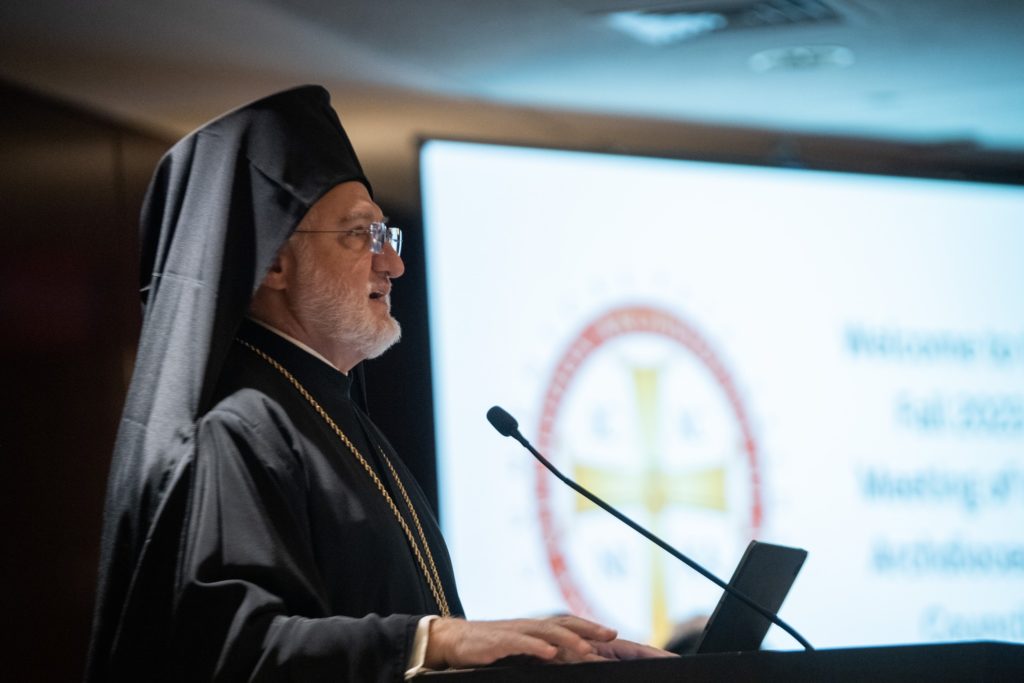 Αρχιεπίσκοπος Αμερικής: Η Εκκλησία στέκεται ενάντια στη βία – Προσευχόμαστε για την επικράτηση της ειρήνης στον κόσμο