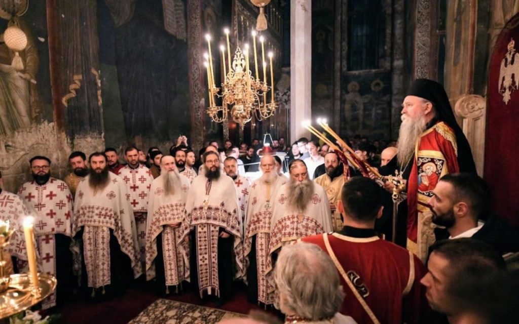 Празнично бденије и монашење у Високим Дечанима