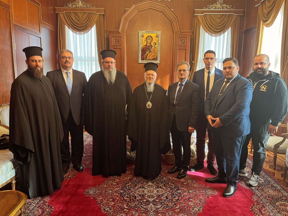 Metropolitan Ieronymos of Larissa and Tyrnavos visits Ecumenical Patriarch Bartholomew