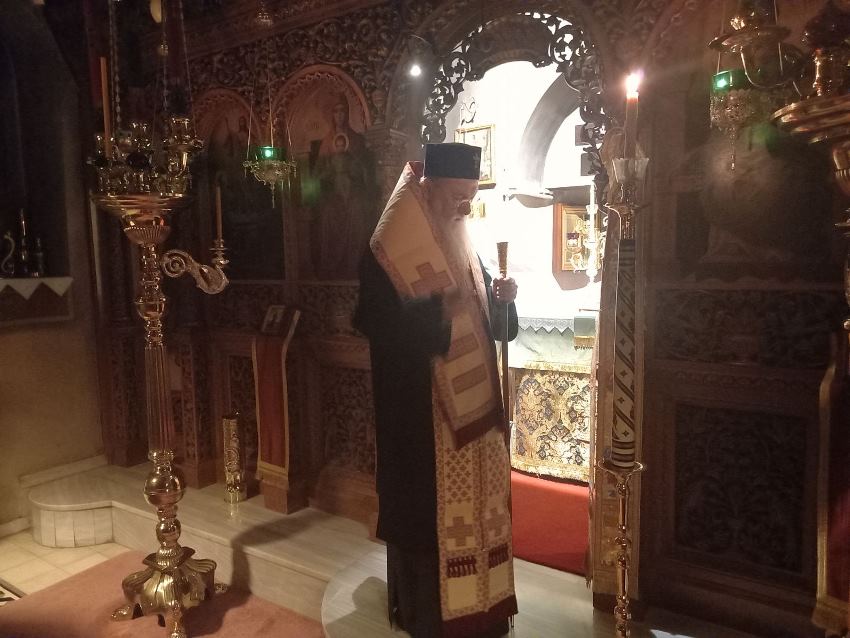 Τρισάγιο για τον μακαριστό Επίσκοπο Κανώπου Σπυρίδωνα τέλεσε ο Μητροπολίτης Κορίνθου