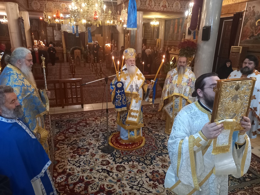 Ο Μητροπολίτης Κορίνθου στον πανηγυρίζοντα Ιερό Ναό Αγίου Ιωάννου στο Δερβένι Κορινθίας