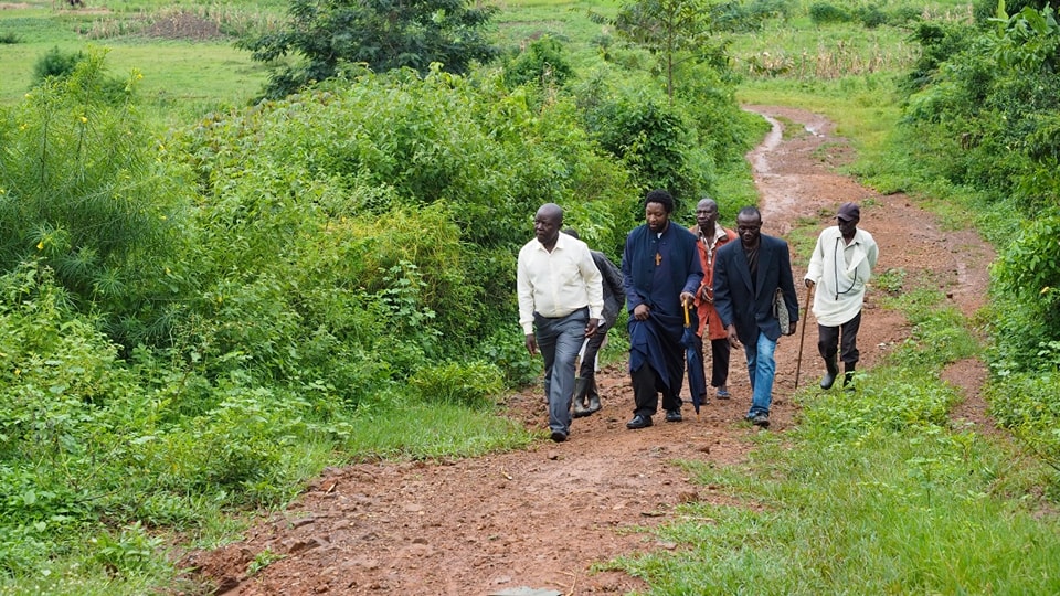 SUPRISE PASTORAL VISIT TO THE POOR VILLAGE COMMUNITY OF NAMADHI