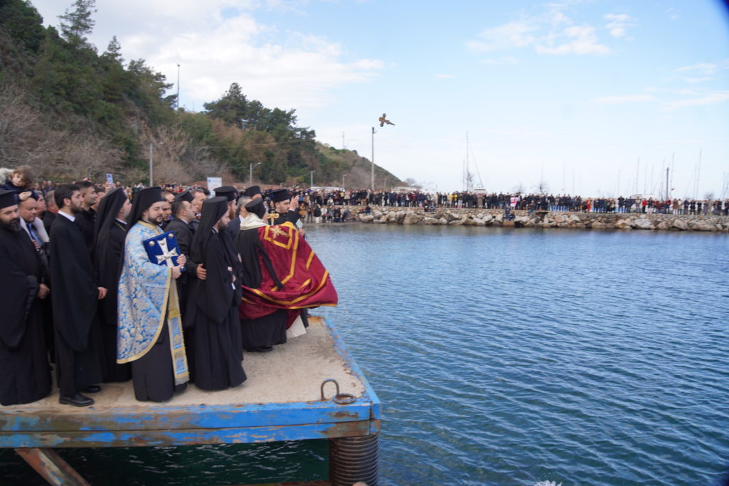 Ο Οικουμενικός Πατριάρχης στην Τρίγλια της Βιθυνίας για τον εορτασμό των Θεοφανείων – “Να διδάσκετε στα παιδιά σας τις παραδόσεις του Γένους”