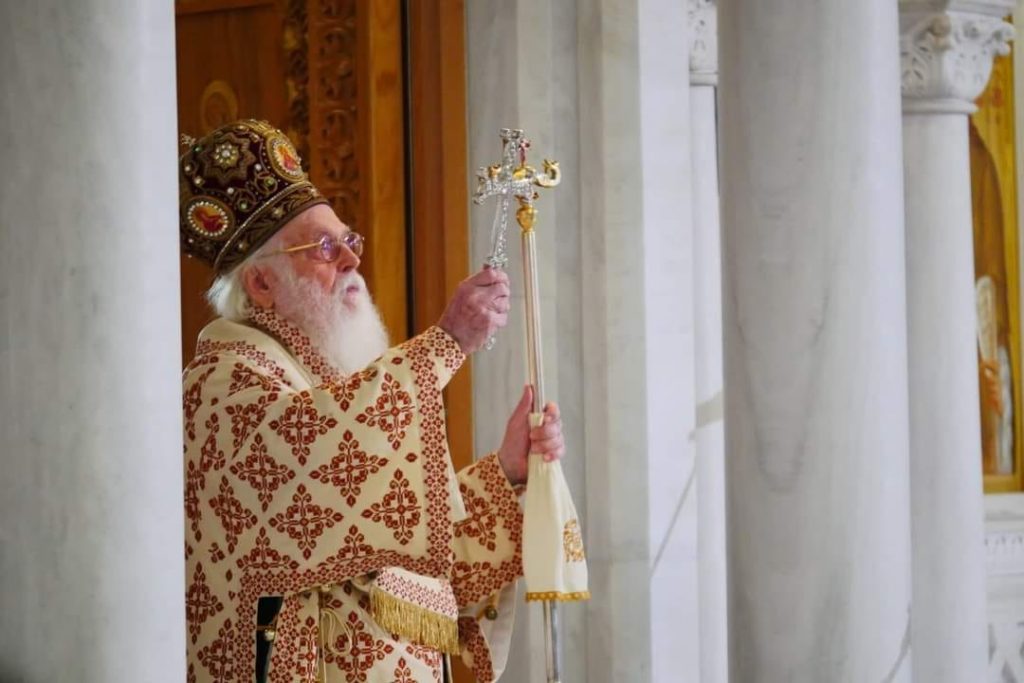 Η Εκκλησία της Αλβανίας εύχεται στον Αρχιεπίσκοπο Αναστάσιο για τα ονομαστήρια του