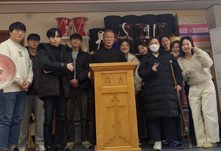 Youth Meeting at the Church of the Annunciation of the Theotokos in Busan