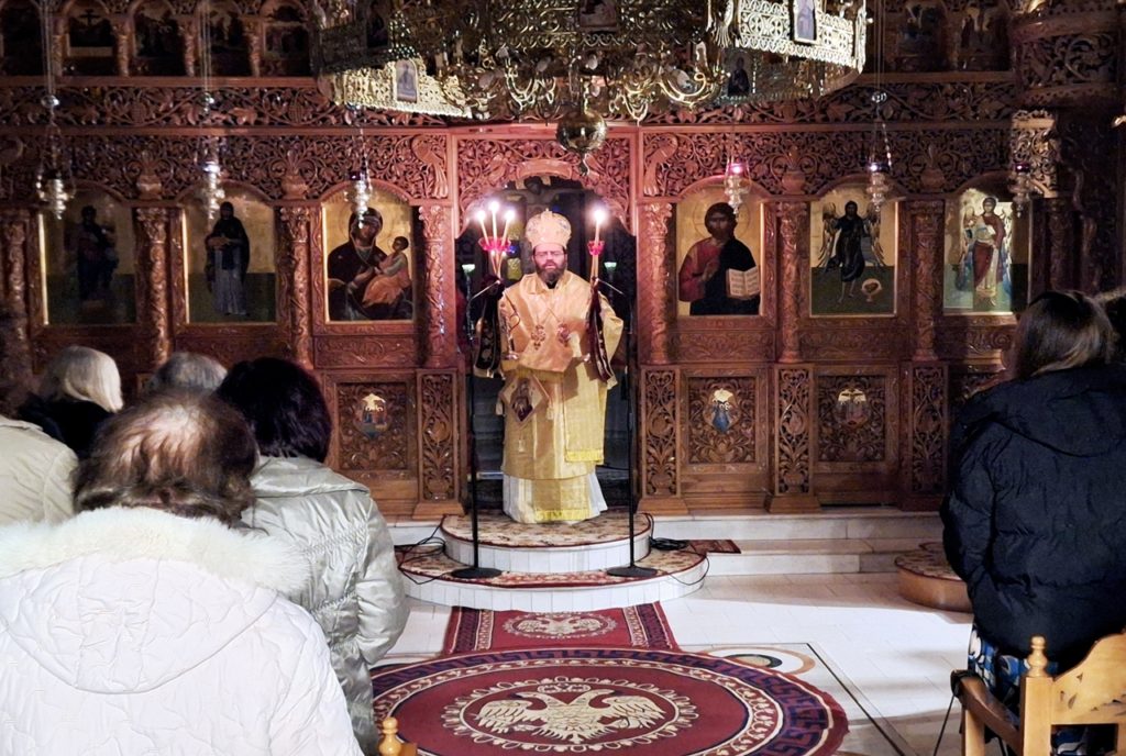 Ιερά Αγρυπνία επι τη εορτή του Αγίου Θεοκλήτου στην Ιερά Μητρόπολη Μαρωνείας