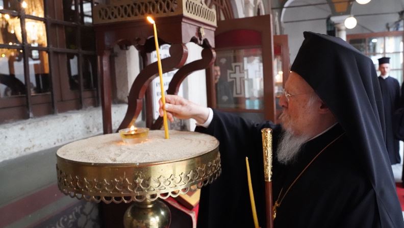 The Ecumenical Patriarch conducts memorial service for the victims of the ongoing war in Ukraine