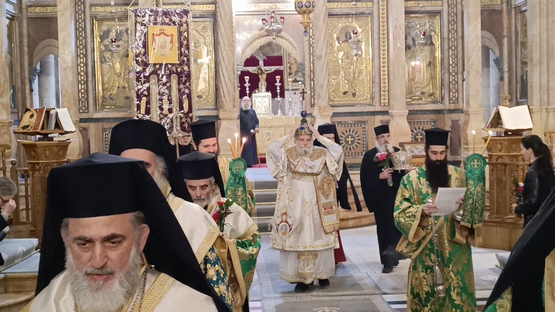 The feast of the Adoration of the  Cross and the Annunciation of the Mother of God in the the Church of the Holy Sepulchre