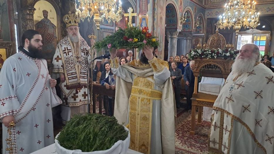 Ι.Μ. Κηφισίας: Κυριακή της Σταυροπροσκυνήσεως και εορτή του Αγίου Αποστόλου Φλέγοντος Επισκοπου Μαραθώνος εκ των Ἑβδομήκοντα Αποστόλων