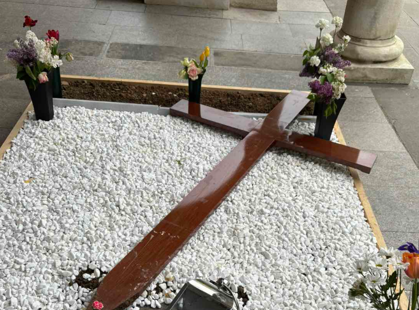 The grave of the late Bulgarian Patriarch has been desecrated