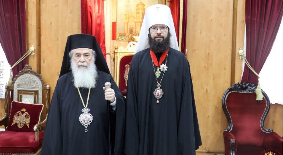 His Beatitude decorates the Metropolitan of Volokolamsk with the Grand Commander Media