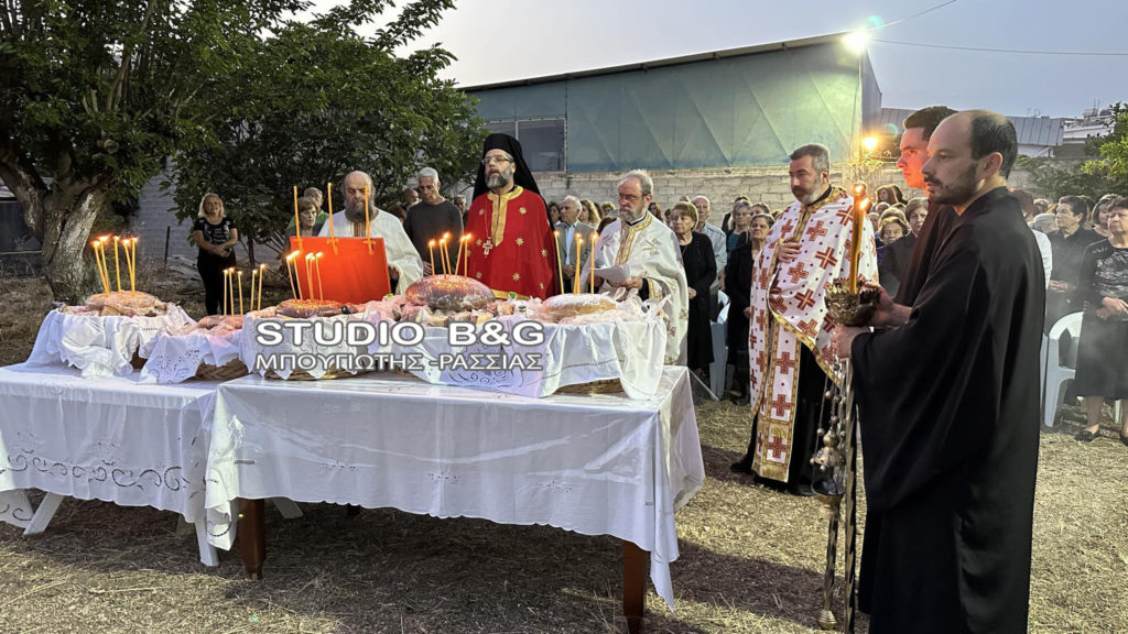Τους Αγίους Κωνσταντίνο και Ελένη γιόρτασαν στον ιστορικό ναό του Άργους