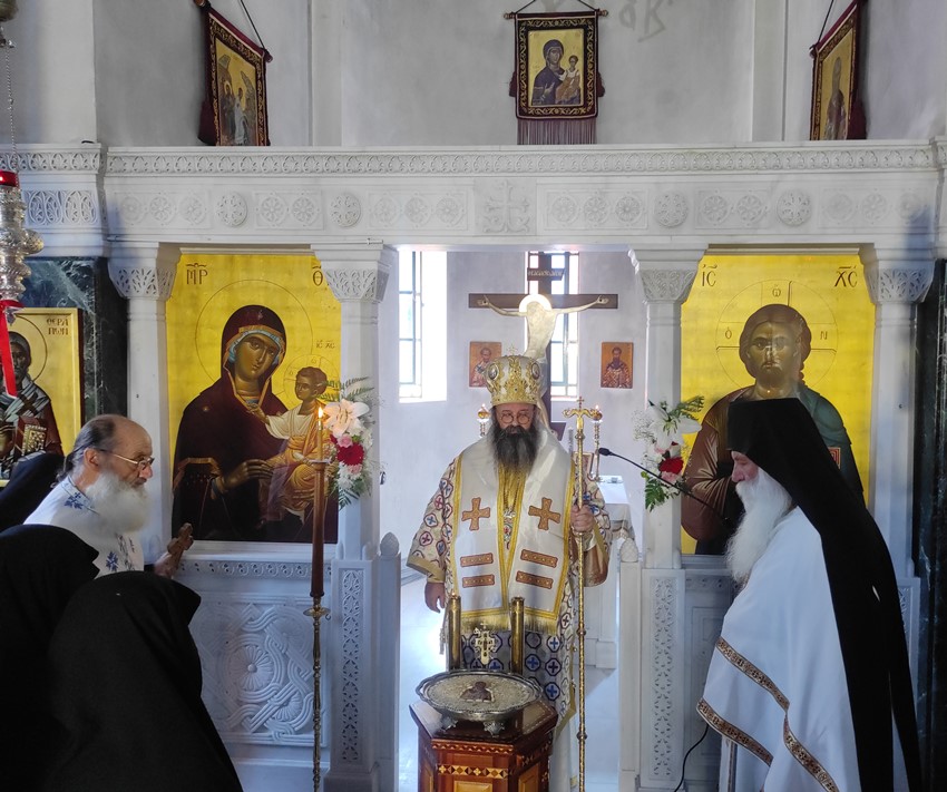Η μνήμη του Αγίου Ιερομάρτυρος Θεράποντος του Θαυματουργού στην ομώνυμη Ι.Μ. Γαλατακίου Κορινθίας