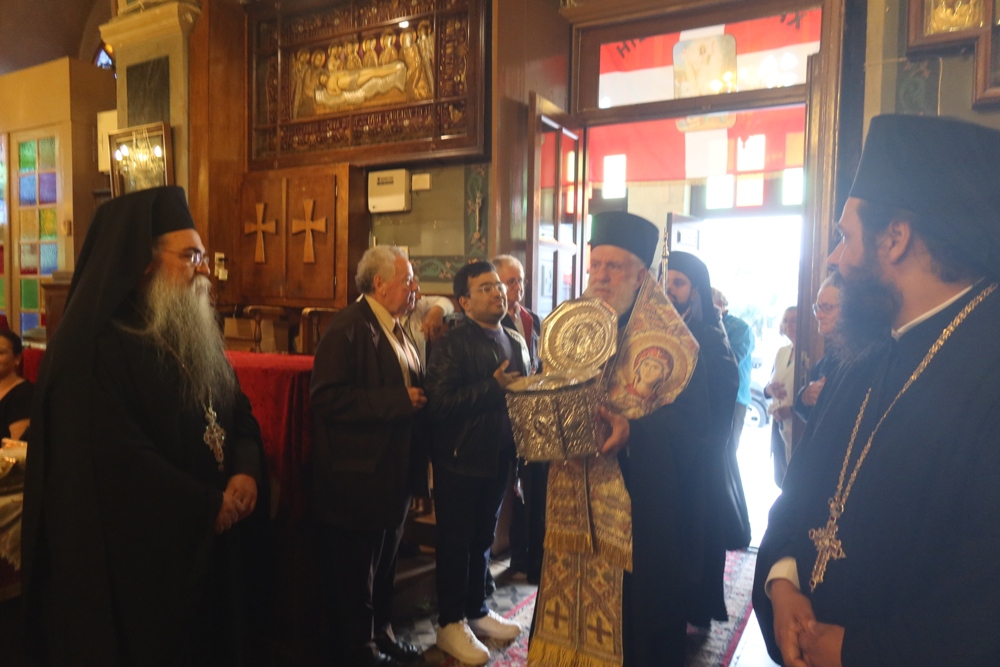 Υποδοχή Τιμίας Κάρας Αγίου Καλλινίκου Εδέσσης στην Ερμούπολη