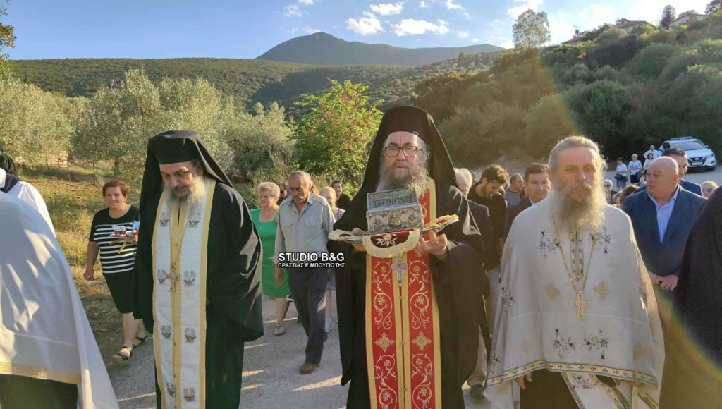 Η ορεινή Αργολίδα υποδέχθηκε τα Ιερά Λείψανα των Αγίων Ραφαήλ, Νικολάου και Ειρήνης