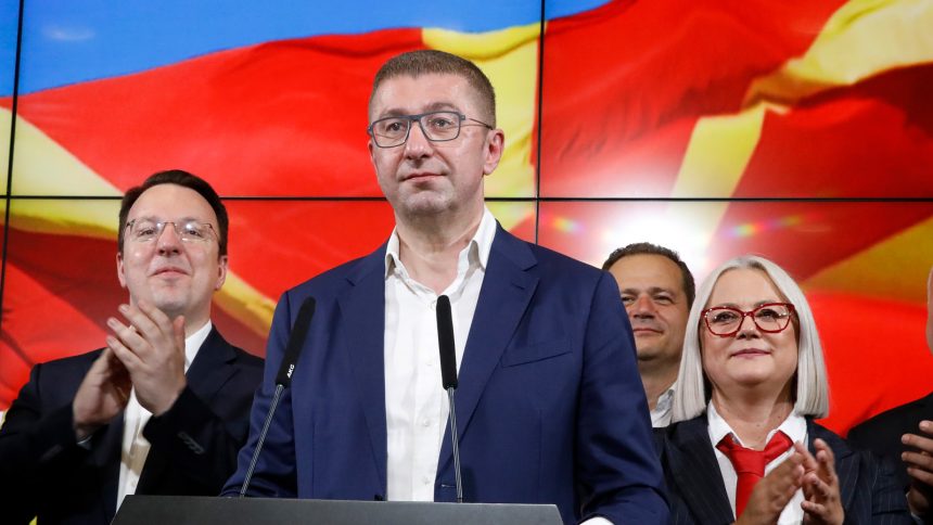 Προκλητικές δηλώσεις από Μίτσκοσκι: Επιμένει στον όρο «Μακεδονία» – Το Σαββατοκύριακο ο σχηματισμός της νέας κυβέρνησης
