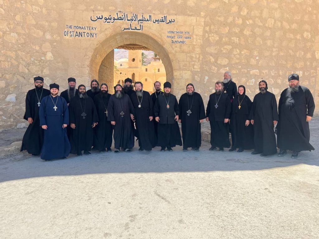 Αντιπροσωπεία μοναχών από τη Ρωσία στα προσκυνήματα της Αιγύπτου και της ερήμου της Ερυθράς Θάλασσας
