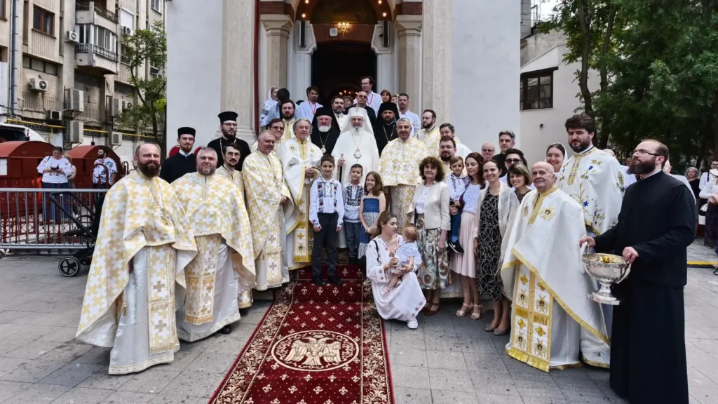 True faith and prayer maintain church unity, Patriarch Daniel says
