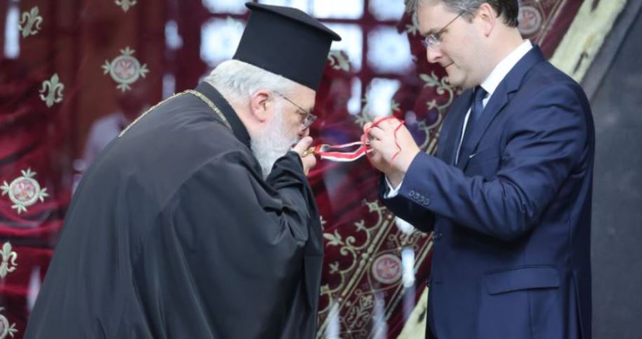 Serbian Patriarch Porfirije awards Sretenje Order to Metropolitan Damaskinos of Didymoteicho