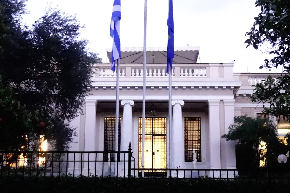 Γενικές Γραμματείες: Παραμονή στη Θρησκευμάτων, αλλαγή στην Απόδημου Ελληνισμού