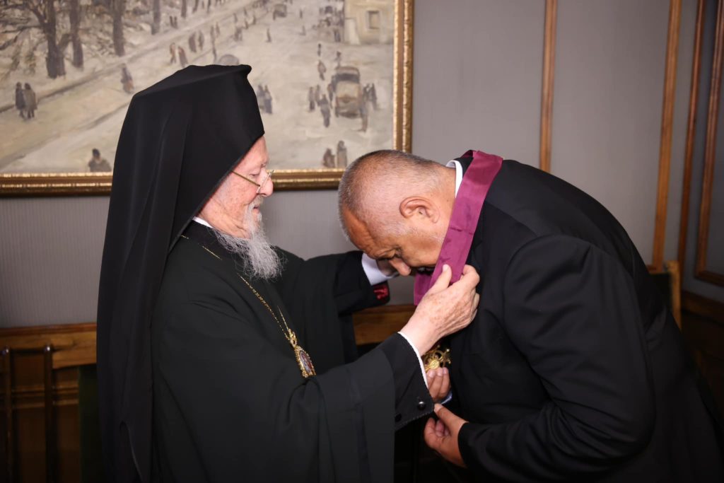 Με τον Σταυρό της Παμμακαρίστου τιμήθηκε από τον Οικουμενικό Πατριάρχη ο Μπόικο Μπορίσοφ