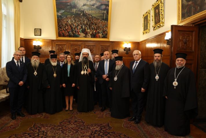 Συνάντηση Πατριάρχη Βουλγαρίας Δανιήλ με την πρόεδρο της Βουλής και εκπροσώπους κομμάτων της 50ης Εθνοσυνέλευσης