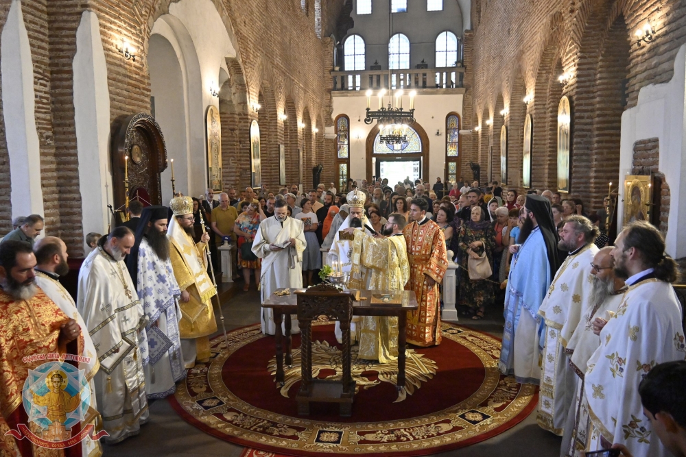 Πατριαρχική Θεία Λειτουργία επί τη εορτή της Προόδου του Τιμίου Σταυρού στη Σόφια