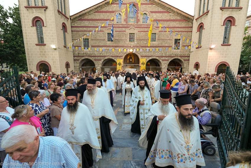 Ιερά Λιτανεία για τη θερινή πανήγυρη του Πολιούχου Βεροίας (ΦΩΤΟ)