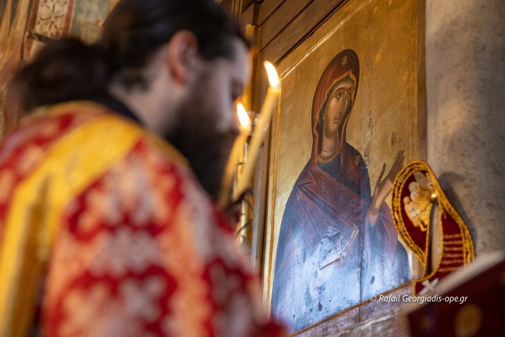 Ζωντανά οι Παρακλήσεις του Δεκαπενταύγουστου στο Pemptousia FM