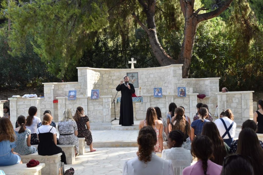 Λήξη Γ’ κατασκηνωτικής περιόδου κοριτσιών στη Μητρόπολη Νεαπόλεως