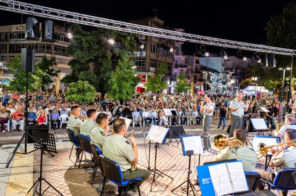 Θράκη: Πλήθος κόσμου στις Μουσικές Βραδιές Καλοκαιριού με τη Μικτή Μπάντα του Δ΄ΣΣ