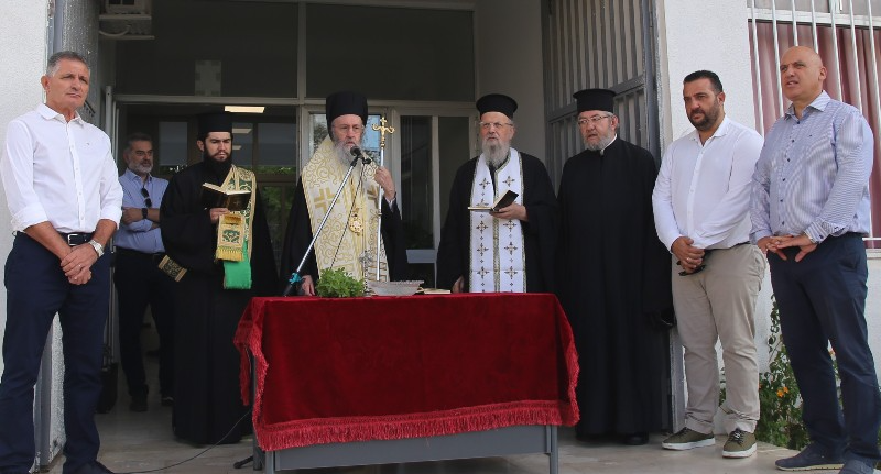 Αγιασμοί από τον Μητροπολίτη σε σχολεία της Ναυπάκτου