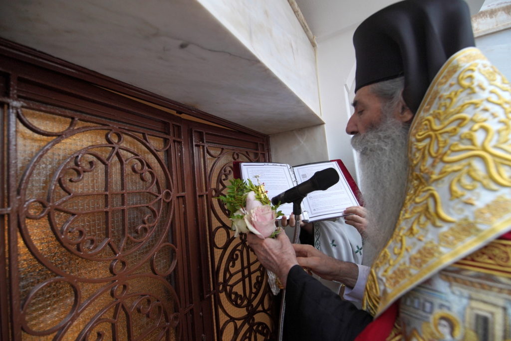 Θυρανοίξια Παρεκκλησίου Αγίου Αμφιλοχίου του εν Πάτμω από τον Πειραιώς Σεραφείμ