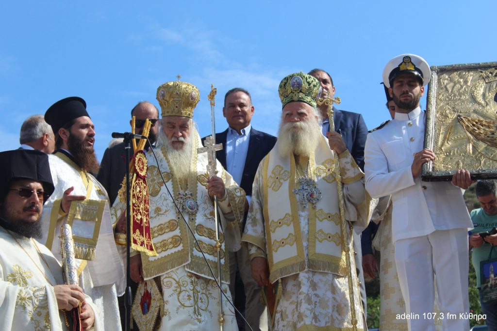 Tα Κύθηρα εόρτασαν την Προστάτιδα Παναγία Μυρτιδιώτισσα