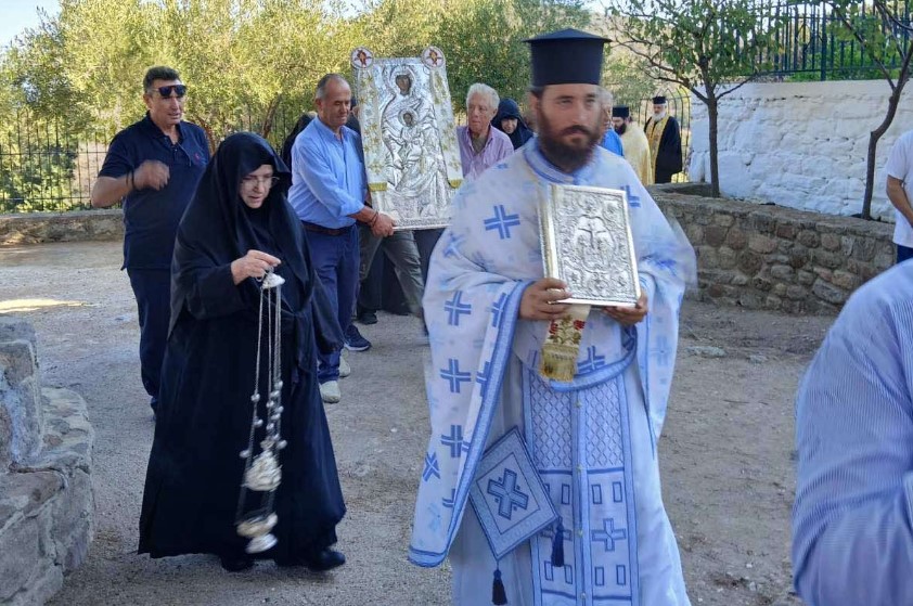 Η εορτή της Μετάστασης του Αγίου Ιωάννου του Θεολόγου στην Ιερά Μονή Παναγίας Χρυσολεοντίσσης στην Αίγινα