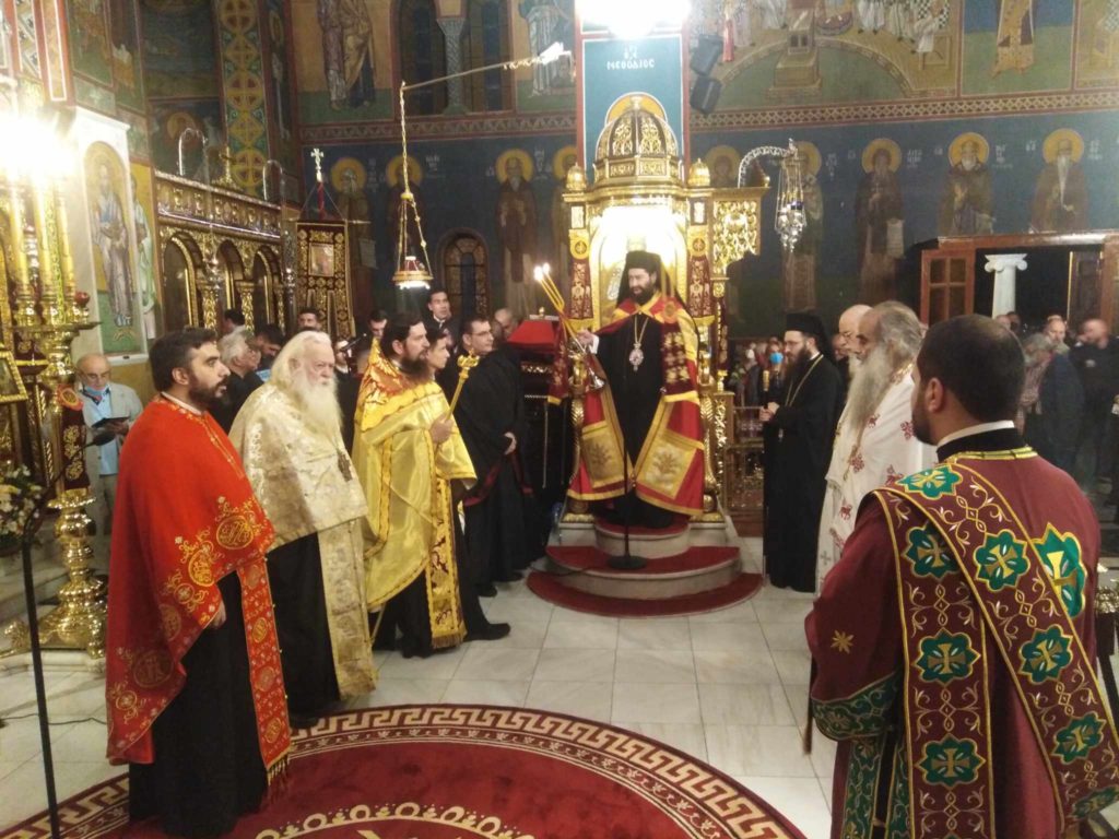 Πανηγυρικός εσπερινός, για τον Άγιο Δημήτριο τον Μυροβλήτη,  στον ομώνυμο ναό των Αμπελοκήπων