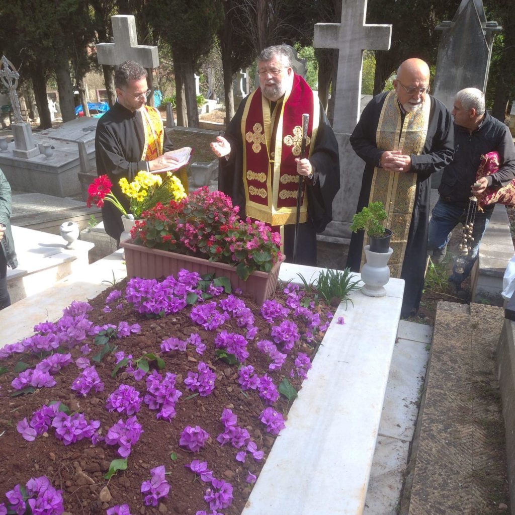 Τρισάγιο Αθηνάς Μαρτίνου και Μαρίας Καρατζίκου τέλεσε ο Μητροπολίτης Γέρων Πριγκηποννήσων