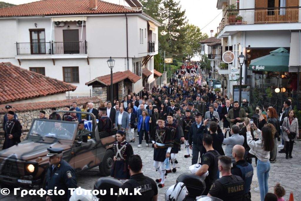 Μεγαλειώδης ιστορική Πομπή Μνήμης για τα 120 χρόνια από την θυσία του ήρωα Παύλου Μελά, στην Καστοριά