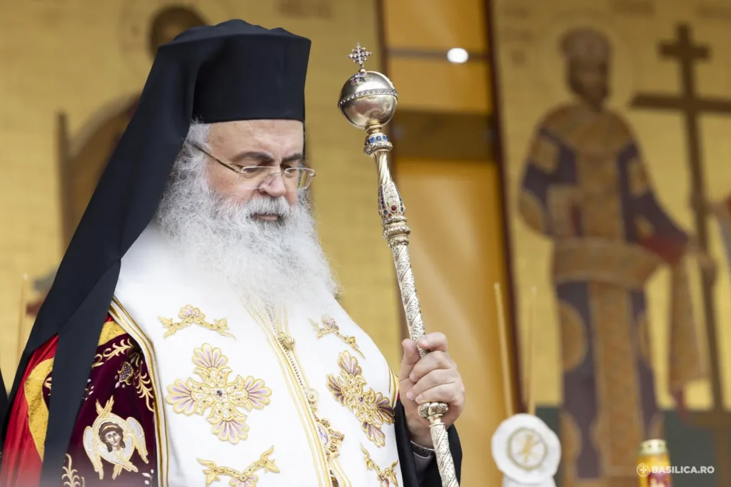 Arhiepiscopul Gheorghe al Ciprului, la Catedrala Patriarhală: Am venit să primim binecuvântarea sfinților români