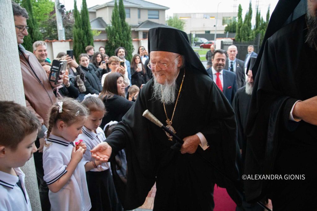 Ο Οικουμενικός Πατριάρχης στην Ενορία Μεταμορφώσεως του Σωτήρος, της Ιεράς Επισκοπής Χώρας