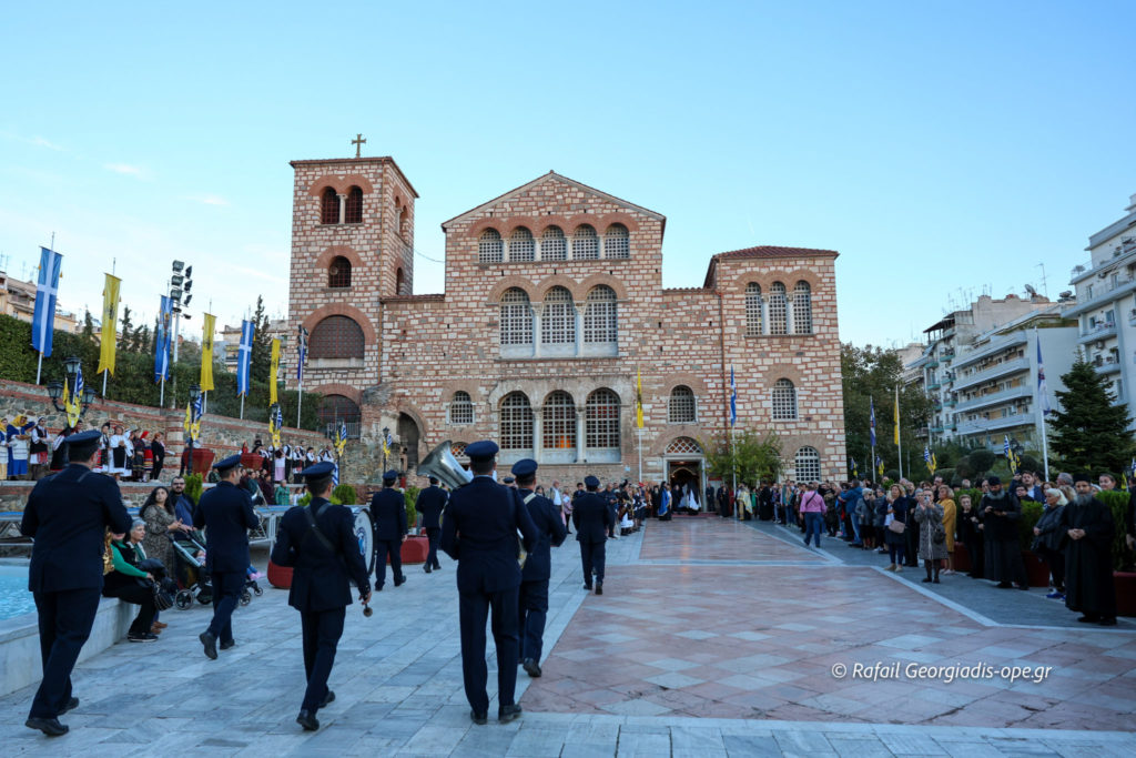 Η Θεσσαλονίκη ετοιμάζεται να εορτάσει τον Πολιούχο της, Άγιο Δημήτριο, και την 28η Οκτωβρίου