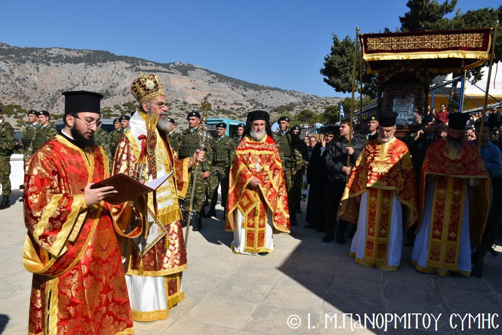 Η Σύμη τίμησε πανδήμως τον Μέγα Φρουρό και Προστάτη της, Αρχάγγελο Μιχαήλ τον Πανορμίτη (ΦΩΤΟ)