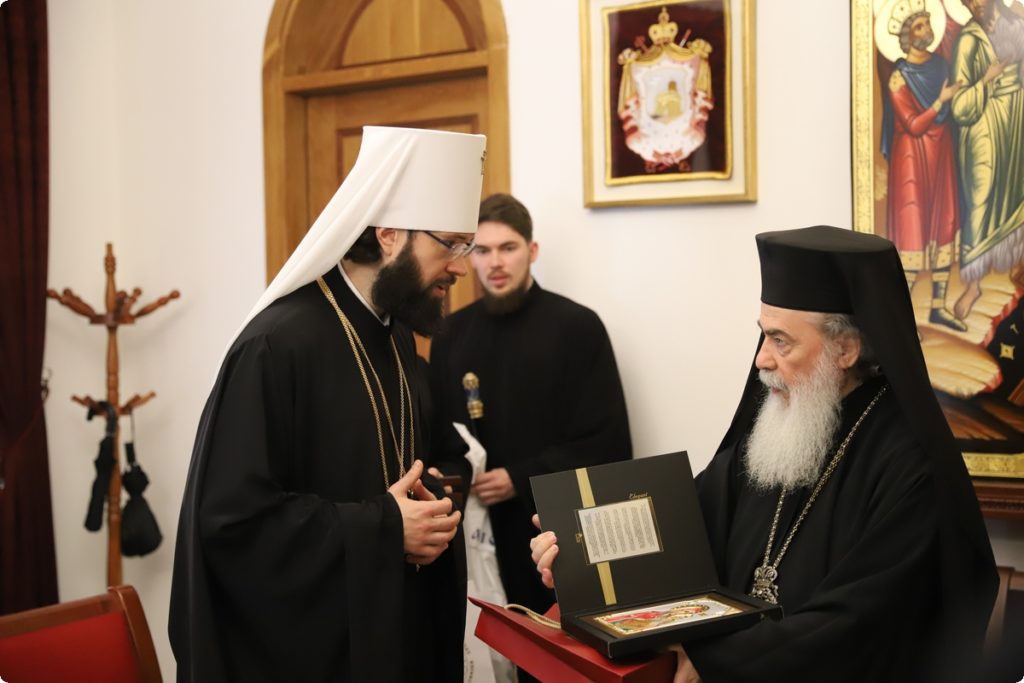 სსკგ-ის თავმჯდომარე იერუსალიმის მართლმადიდებელი ეკლესიის წინამძღვარს შეხვდა