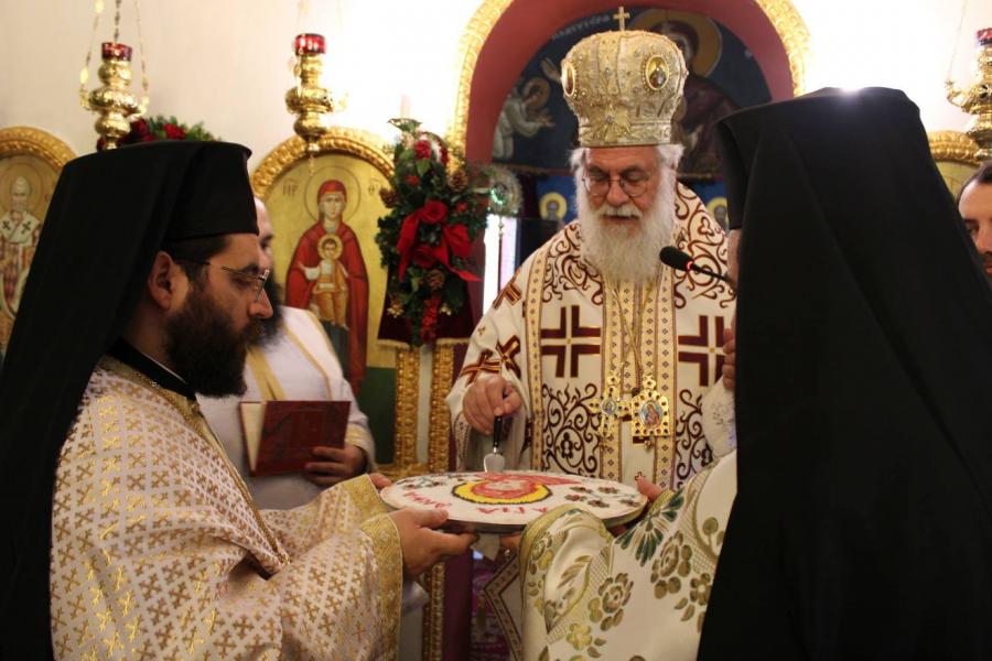 Πανηγυρική Θεία Λειτουργία της Αγίας Άννας στον ομώνυμο Ιερό Ναό στις Αχαρνές