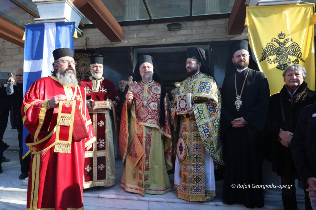 Λαμπρός ο εορτασμός του Αγίου Βασιλείου στην Ιερά Μητρόπολη Θεσσαλονίκης (ΦΩΤΟ)