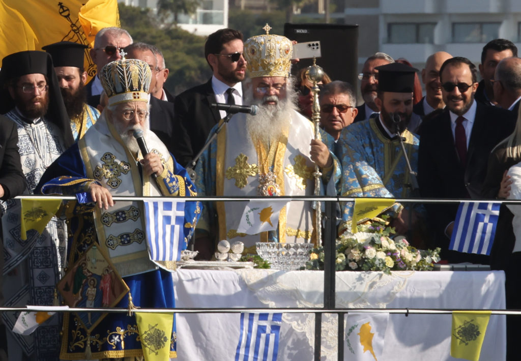 Θεοφάνεια στην Αγία Νάπα με την ευχή τα επόμενα να εορταστούν στην ελεύθερη Αμμόχωστο